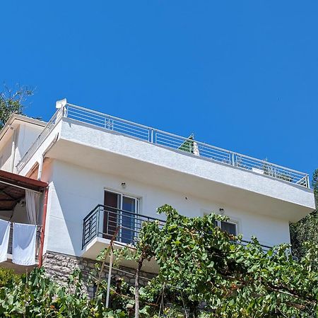 Guest House Panorama Nivice Sarandë Exterior foto