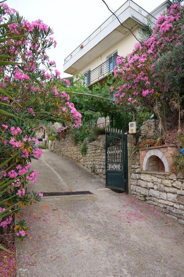 Guest House Panorama Nivice Sarandë Exterior foto
