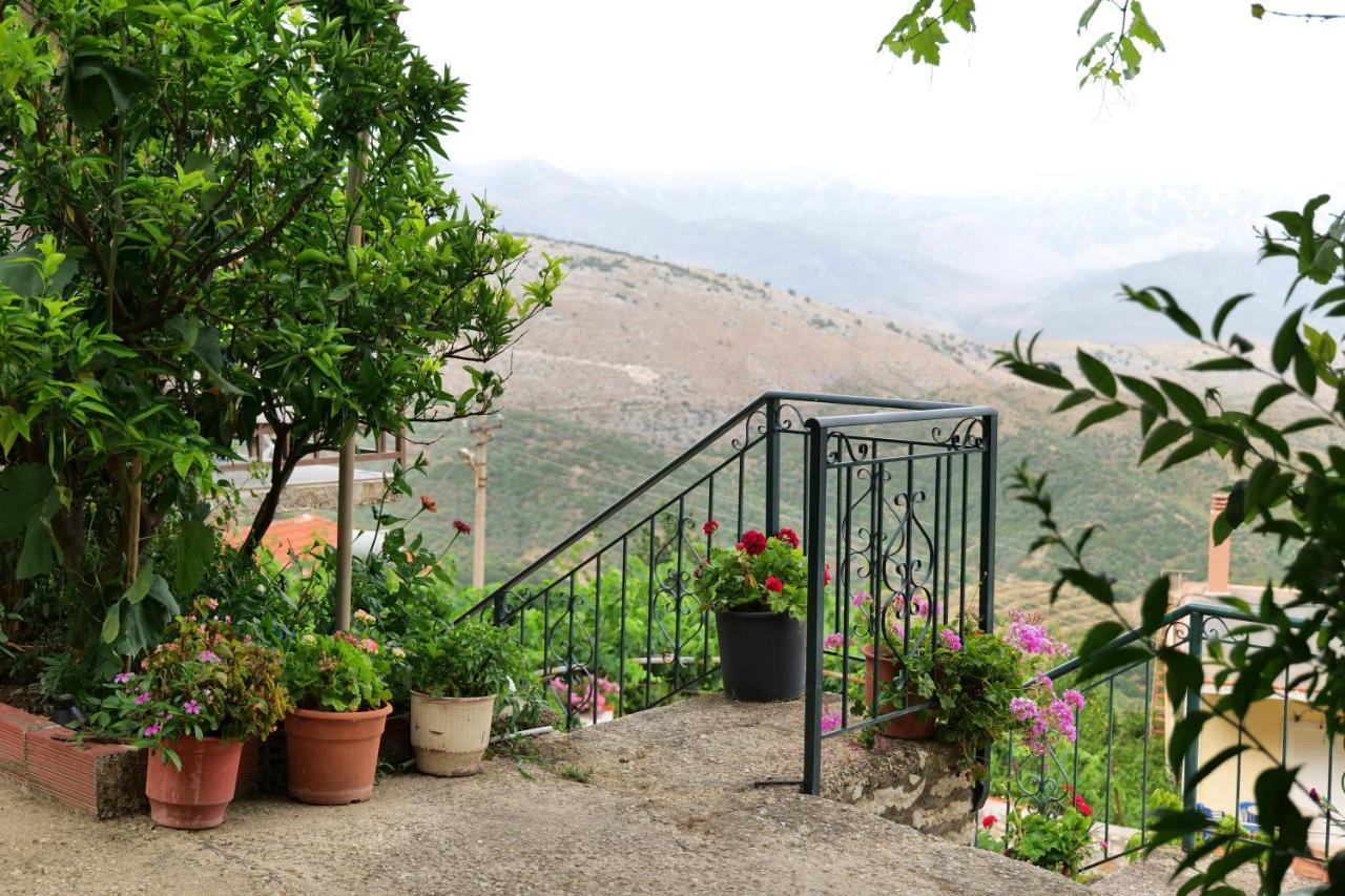 Guest House Panorama Nivice Sarandë Exterior foto